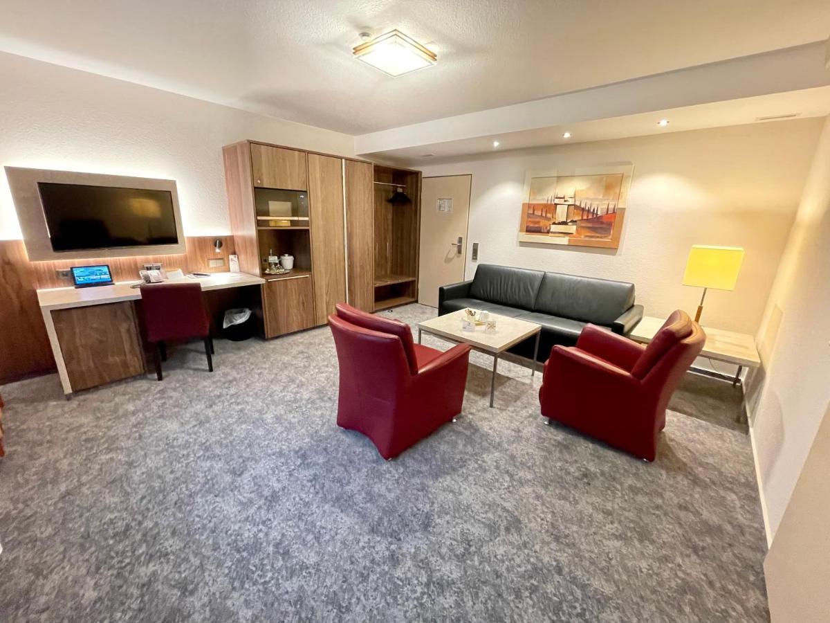 Hotel Merkur Landstuhl Εξωτερικό φωτογραφία