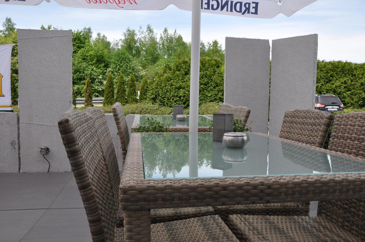 Hotel Merkur Landstuhl Εξωτερικό φωτογραφία